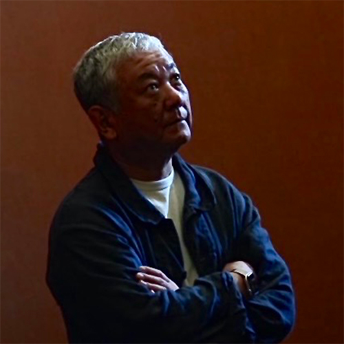 中原慎一郎のプロフィール写真。