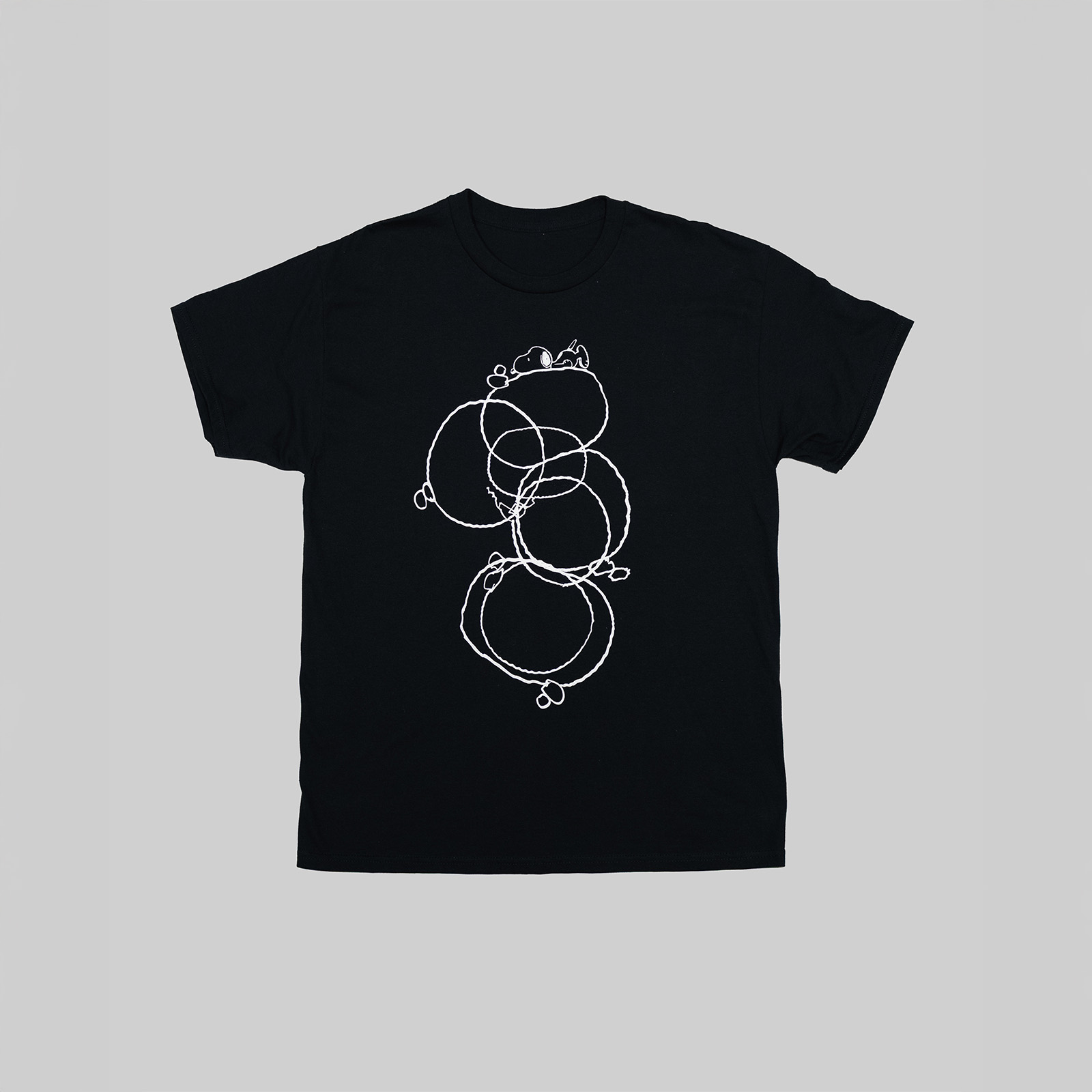 「スヌーピーTee」Blackカラーの商品画像。