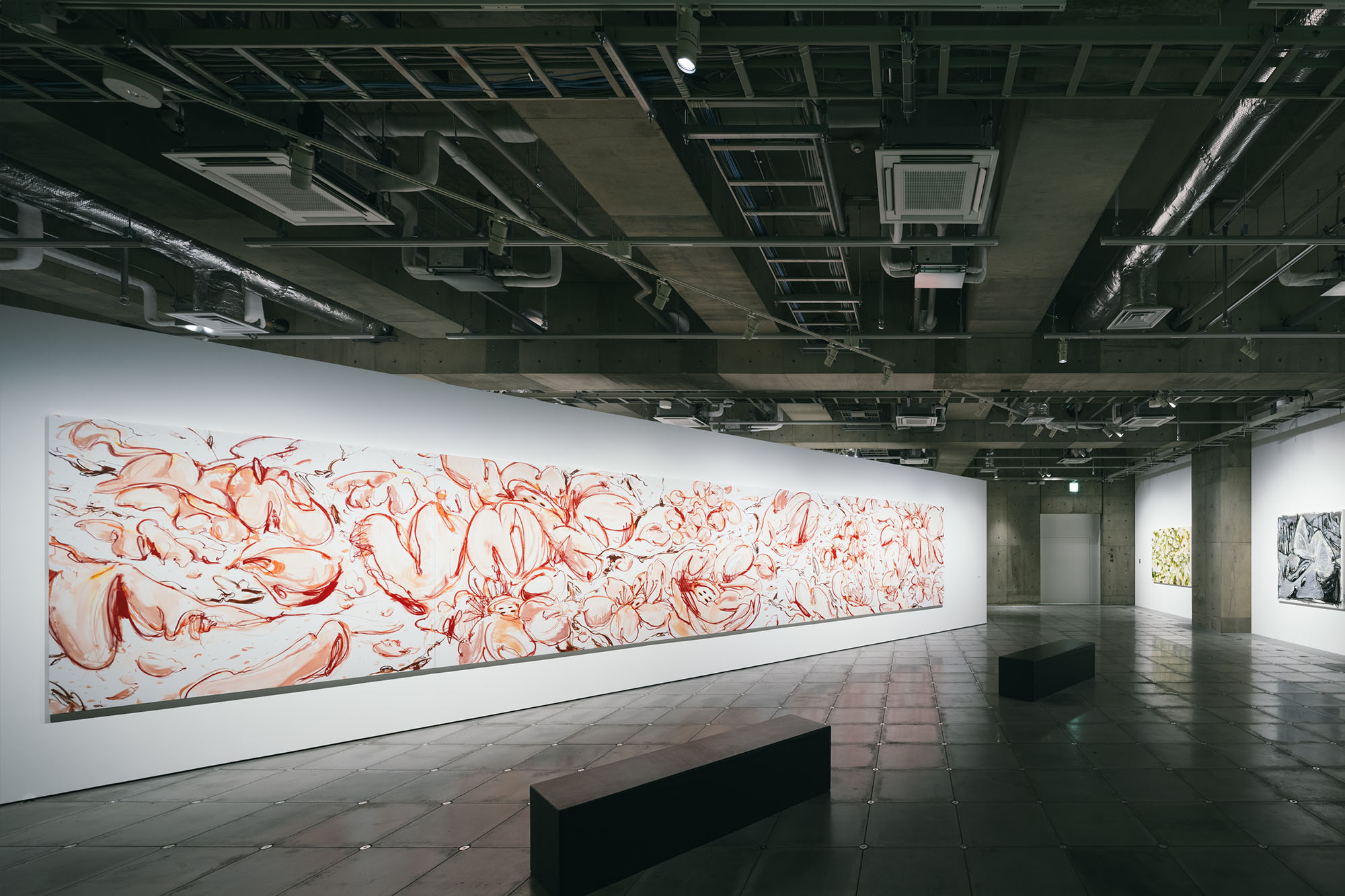 3Fの展示風景の写真。